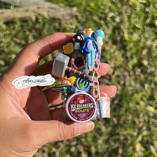 Premade junk lighter case