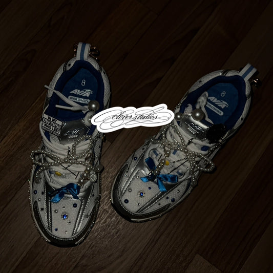 Custom blue avias